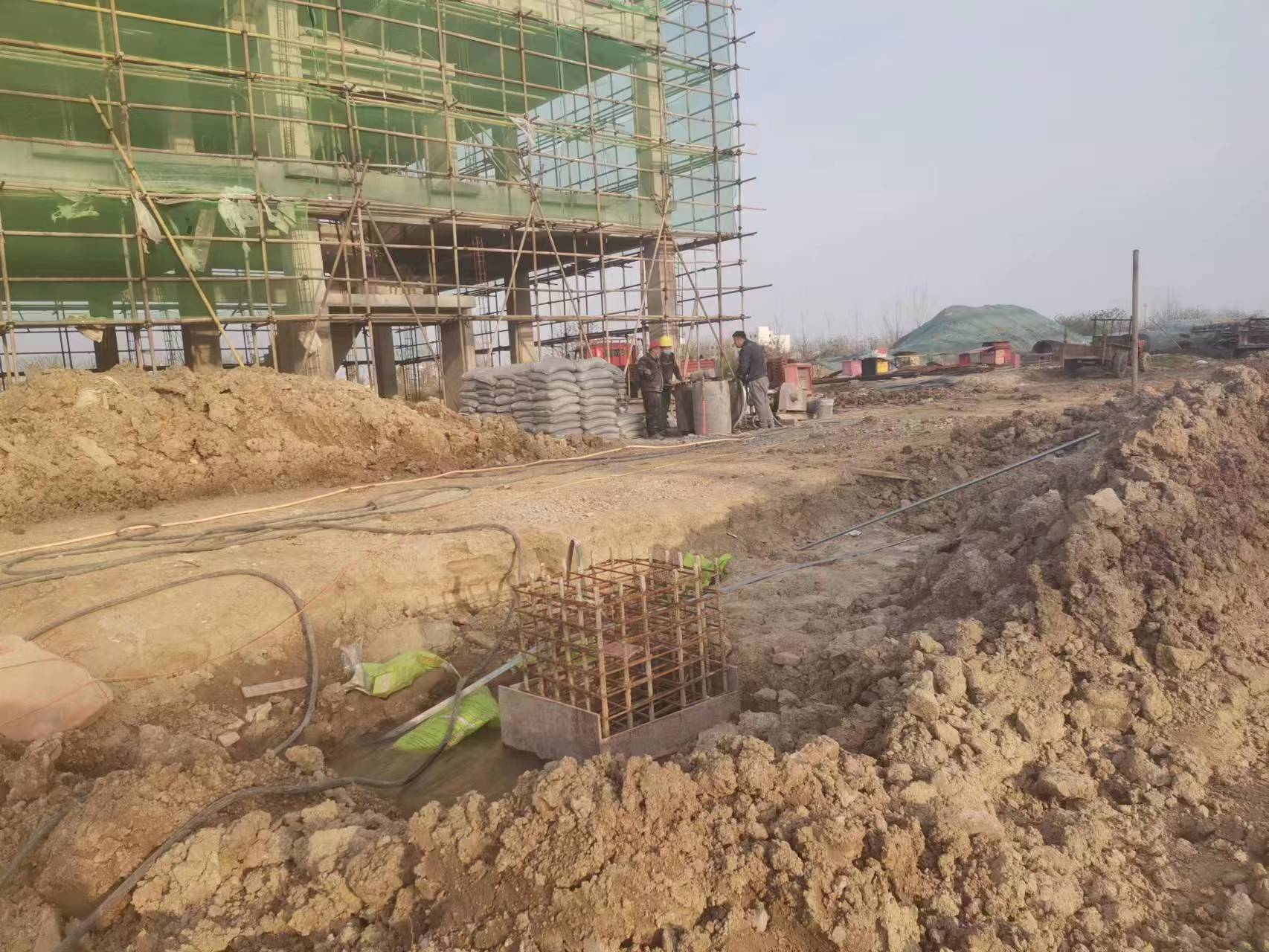 三穗当桥梁出现裂缝的时候应该及时加固修补